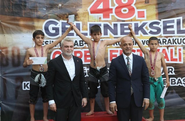 Başkan Görgel; “Karakucak Güreşimizi Gelecek Nesillere Aktarmayı Sürdüreceğiz”