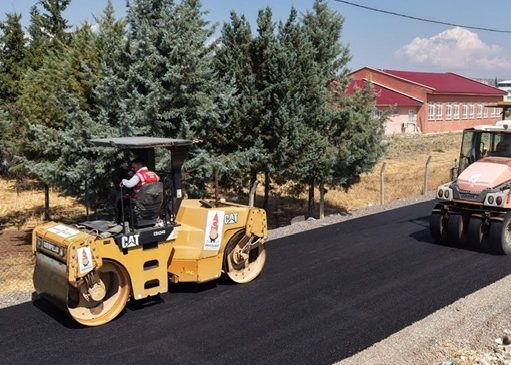 Onikişubat’ta Ulaşım Yatırımları Merkezden Kırsala Sürüyor