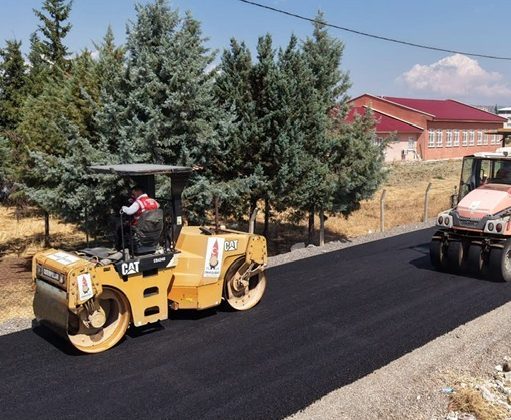 Onikişubat’ta Ulaşım Yatırımları Merkezden Kırsala Sürüyor