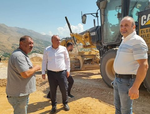 Ekinözü’nde Yol Çalışmaları Hız Kesmeden Sürüyor