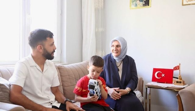 Dr. Selma Ünlüer’den Gazi Hakan Kamalak ve Ailesine Ziyaret