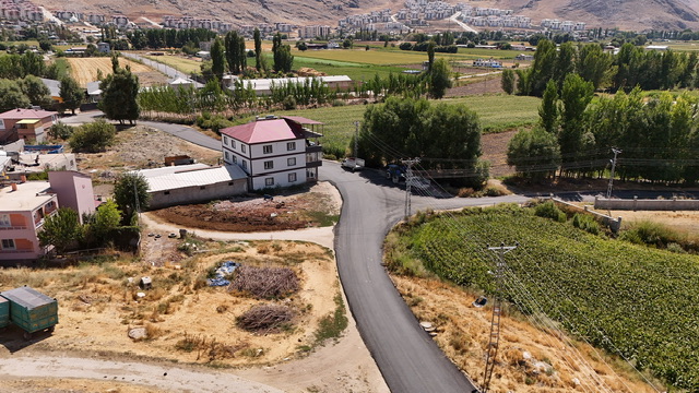 Büyükşehir, Elbistan’da Bir Yol Yatırımını Daha Tamamladı