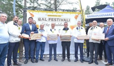 Göksun’da Bal Festivali Coşkusu: Üreticiler Emeklerinin Karşılığını Kutladı