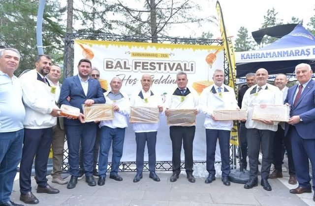 Göksun’da Bal Festivali Coşkusu: Üreticiler Emeklerinin Karşılığını Kutladı