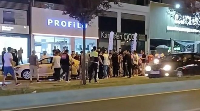 Kahramanmaraş’ta motokurye yayaya çarptı: 2 yaralı