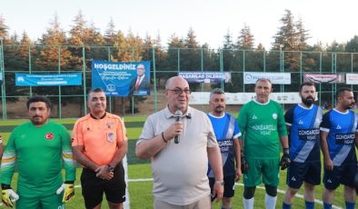 KAHRAMANMARAŞ’TA KURUMLAR ARASI FUTBOL TURNUVASI HEYECANI SÜRÜYOR