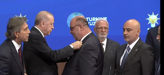 Mehmet Akpınar’dan AK Parti’ye Katılım Sonrası İlk Açıklama: “Dulkadiroğlu İçin Daha Güçlü Yatırımlar Hedefliyoruz”