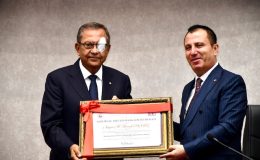 KMTSO’da Hanifi Öksüz’den Duygusal Veda: “Bayrak El Değiştirir, Memleket Sevgisi Bitmez”