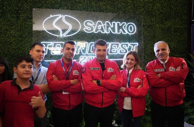 BAKAN KACIR VE SELÇUK BAYRAKTAR, SANKO YÜRÜTÜCÜLÜĞÜNDE DÜZENLENEN TEKNOFEST İNSANLIK YARARINA TEKNOLOJİLER YARIŞMASINI ZİYARET ETTİ