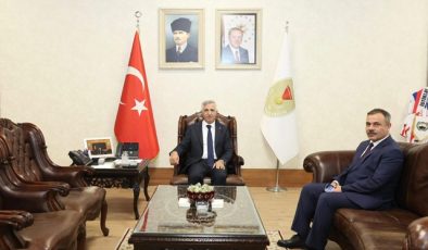 Vali Ünlüer, Kahramanmaraş’ın Yeni Emniyet Müdürü Beyti Kalaycı’yı Kabul Etti