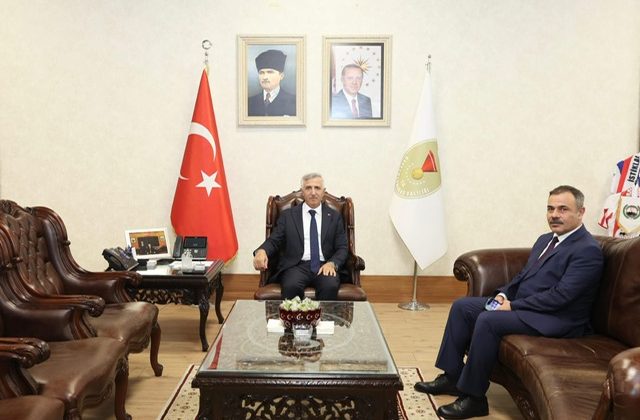 Vali Ünlüer, Kahramanmaraş’ın Yeni Emniyet Müdürü Beyti Kalaycı’yı Kabul Etti