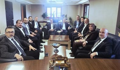 AK Parti İl Başkanı Gül’den KSÜ Hastanesi Başhekimi Nazik’e Hayırlı Olsun Ziyareti