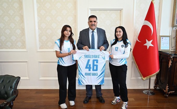 Başkan Karaca: “Gençlerimizin ve Sporcularımızın Daima Yanındayız”