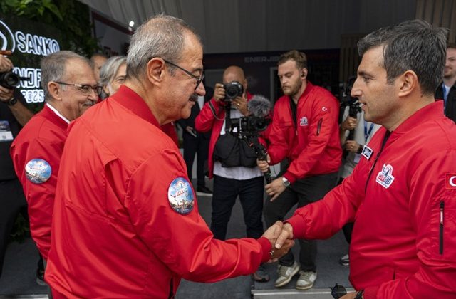 SELÇUK BAYRAKTAR VE HALUK BAYRAKTAR’DAN SANKO’YA ZİYARET   