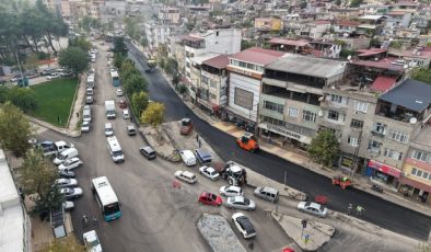 Büyükşehir Asfalt Mesaisini Yeni Haftada 4 İlçe 24 Farklı Noktada Sürdürecek