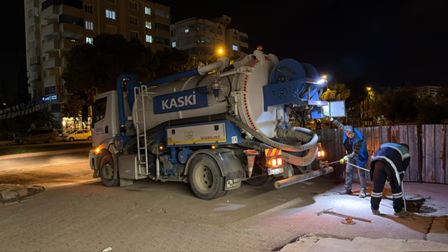 KASKİ’den Sağanak Yağışlar Öncesi Sahada Yoğun Mesai