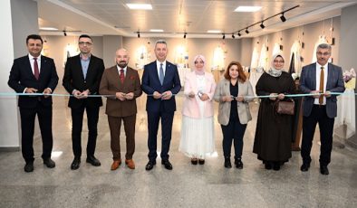 KSÜ’de “Zarfı Açılmamış Mektuplarda Annemin Duası” Sergisi Sanatseverlerle Buluştu