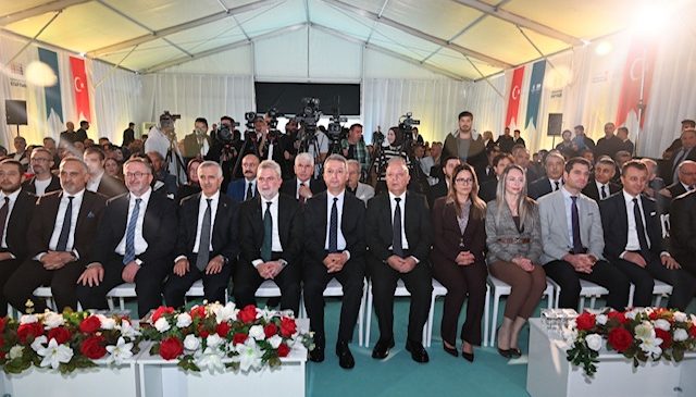 11. Uluslararası Kahramanmaraş Kitap Fuarı “Gel ve Fark Et” Sloganıyla Kapılarını Açtı