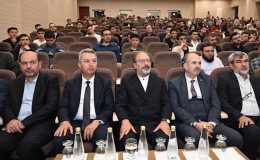 Erbaş, KSÜ’de “İslam’ın Işığında Bilgiden Bilince” Konferansı Verdi