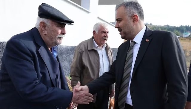 Başkan Hanifi Toptaş, Bulutoğlu’nda Muhtarlar ve Vatandaşlarla Buluştu
