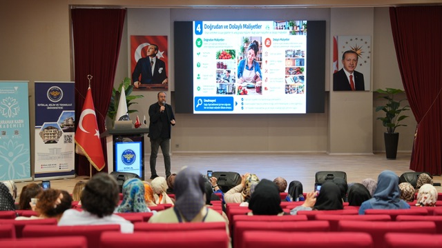 Kadın Üreticiler Büyükşehir’in Destekleriyle Kendilerini Geliştiriyor