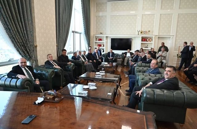 Türkoğlu’nda Hizmet ve Projeler Masaya Yatırıldı