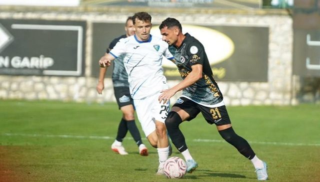 Akedaş Kahramanmaraş İstiklalspor Bursa’da Yıkıldı: Karacabey Deplasmanından 3-1’lik Mağlubiyetle Döndü!