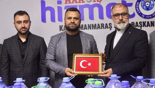 Hizmet-İş’ten Engelliler İçin Örnek Dayanışma: Binlerce Mavi Kapak Teslim Edildi